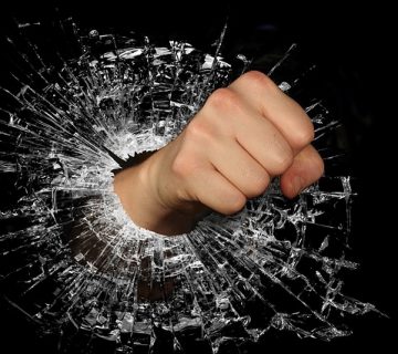 Poškodzovanie cudzej veci